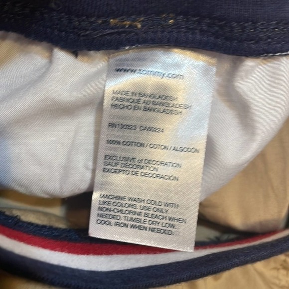 Tommy Hilfiger kids boys shorts khaki Sz Large - Picture 3 of 7